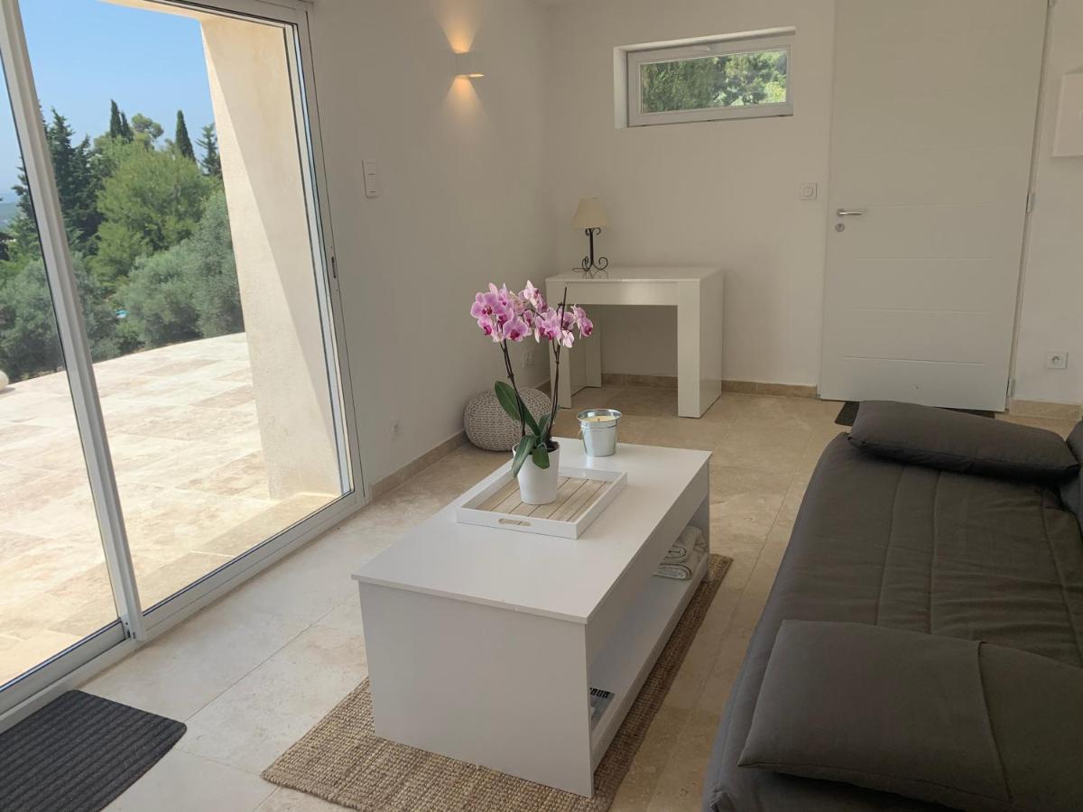 La Venturonne Appartement Neuf Rez De Jardin 45 M2 Vue Mer Et Vignes 10 Mn Des Plages لو بوزيت المظهر الخارجي الصورة
